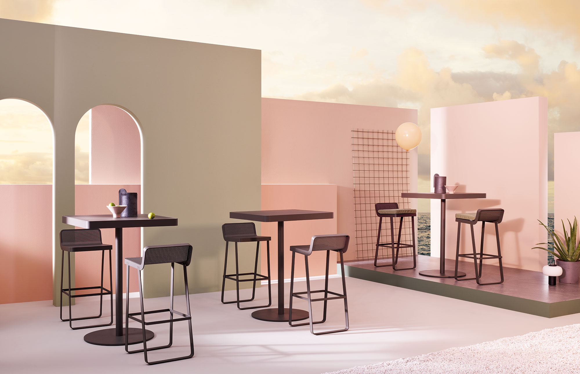 Sgabello e Tavolo Makemake, sgabello e tavolo da esterno/Makemake Stool and Bar Table, outdoor stool and bar table